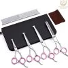 Professionele Hondenscharen Set - Extra Veilige Grooming Set - Trimscharen Voor Honden - Knipschaar - Effileerschaar / Uitdunschaar - Gebogen Schaar Met Ronde Punt - Precisieschaar - Hondenverzorging - Inclusief Kam, 2 Haarclips En Luxe Opbergdoos 2 Professionele Hondenscharen Set - Extra Veilige Grooming Set - Trimscharen Voor Honden - Knipschaar - Effileerschaar / Uitdunschaar - Gebogen Schaar Met Ronde Punt - Precisieschaar - Hondenverzorging - Inclusief Kam, 2 Haarclips En Luxe Opbergdoos -Dierenwinkel 1200x1146 4