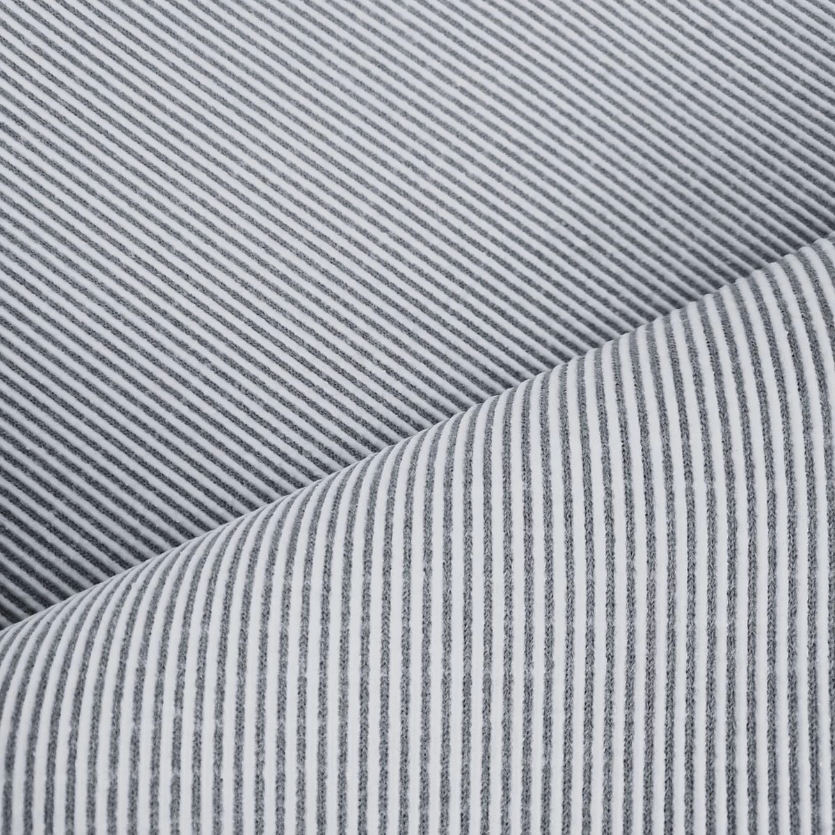 Vetbed Effen Lichtbruin - Antislip Hondenmat - 100 X 75 Cm - Benchmat - Hondenkleed - Voor Honden - Machine Wasbaar 5 Vetbed Effen Lichtbruin - Antislip Hondenmat - 100 X 75 Cm - Benchmat - Hondenkleed - Voor Honden - Machine Wasbaar - Afbeelding 3